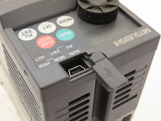 MITSUBISHI ELECTRIC FR-E720-0.75K fr-e720-0-75k.png