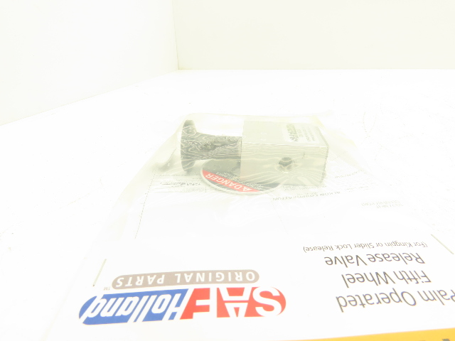 ハミカー SAF Holland XB-11745 Fifth Wheel Release Pneumatic Valve