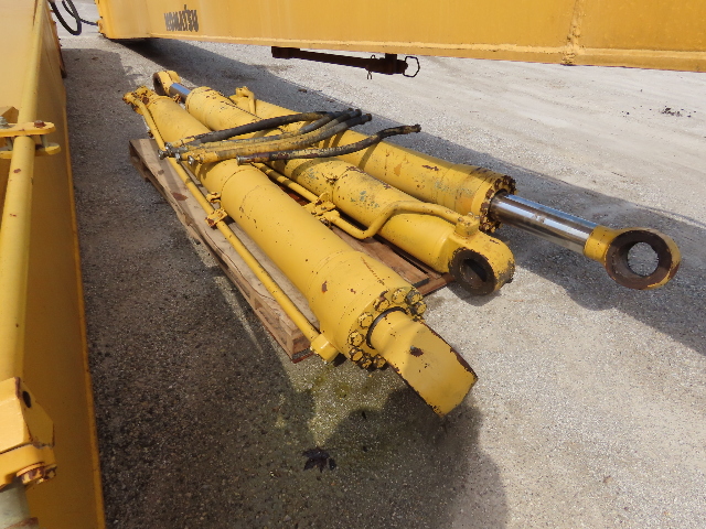 Komatsu PC400LC Excavator Long Reach Boom Arm & Bucket -Cylinders