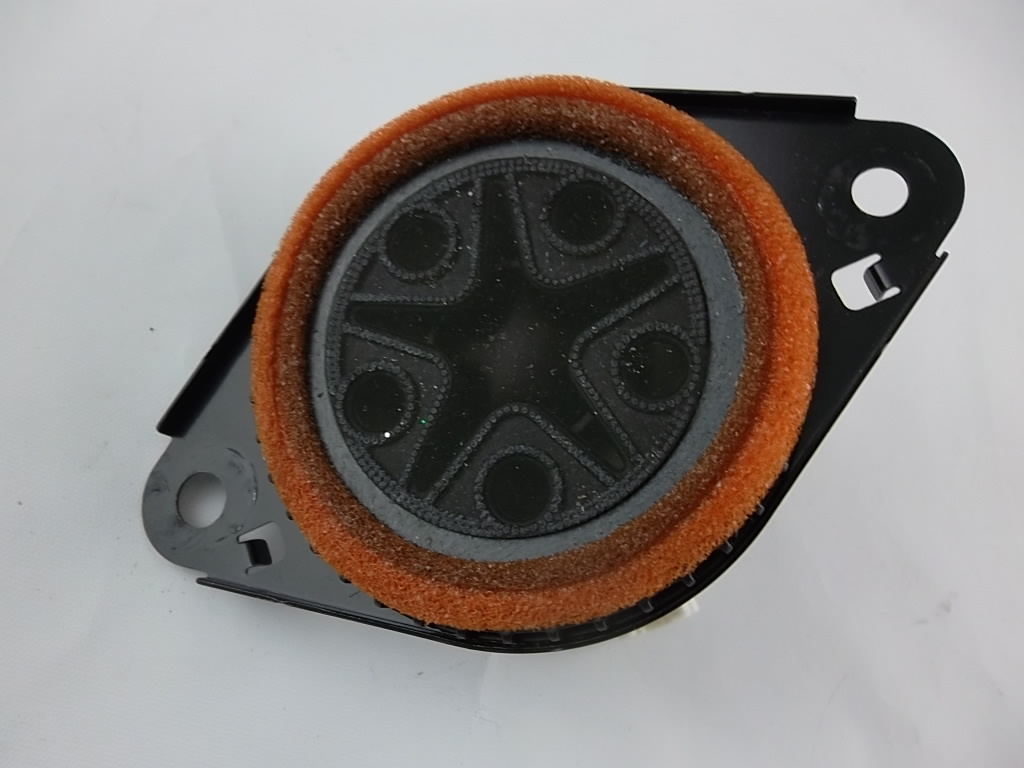 Dash Speaker JBL 86160-0WU80 Toyota | KUD Auto Parts and Service