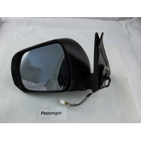 2010-2013 Toyota Highlander Passenger Side Door Mirror Assembly 87910-0E092