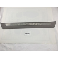 2010-2013 Toyota Highlander Front Door Sill Scuff Plate Driver 67914-0E050
