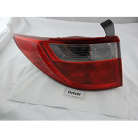 2016-2019 Hyundai Santa Fe Lamp Assembly Tail Light Driver 92401-B8530