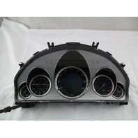 2013-2014 Mercedes Benz E350 Speedometer Instrument Cluster 212-900-17-14