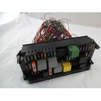 2012-2014 Mercedes Benz C300 Front SAM Fuse Relay Control Unit 212-900-57-22