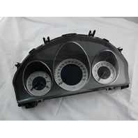 2013-2015 Mercedes Benz GLK350 Instrument Cluster Speedometer 204-900-61-13