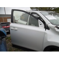 2014-2018 Toyota RAV4 Front Door Passenger Paint Code 070 White 67001-0R060
