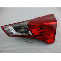 2013-2016 Toyota RAV4 Tail light lamp Passenger 81581-42050