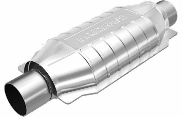 MAGNAFLOW 334009 CALIFORNIA CATALYTIC CONVERTER 3in IN/OUT 12in BODY