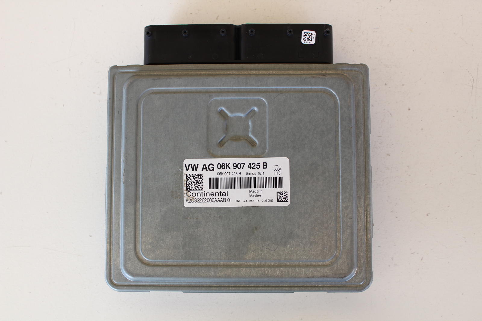 マカン　1/4 2017-2018 Macan 06K 907 425 B Computer Brain Engine Control ECU